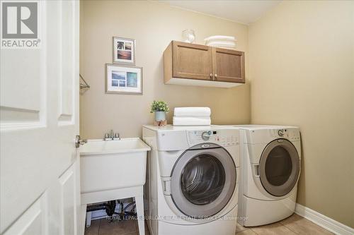 1009 Holdsworth Cres, Milton, ON - Indoor Photo Showing Laundry Room