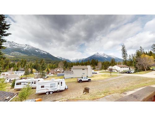 5 Clearwater Place, Elkford, BC - Outdoor With View