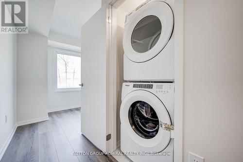 113 Crimson Forest Dr, Vaughan, ON - Indoor Photo Showing Laundry Room