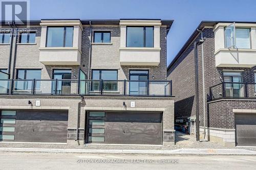 113 Crimson Forest Dr, Vaughan, ON - Outdoor With Facade