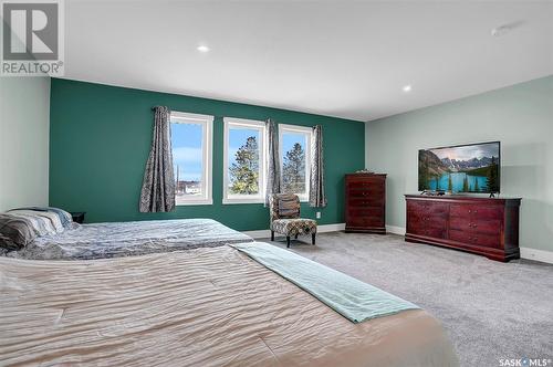 1017 Vaughan Street, Moose Jaw, SK - Indoor Photo Showing Bedroom