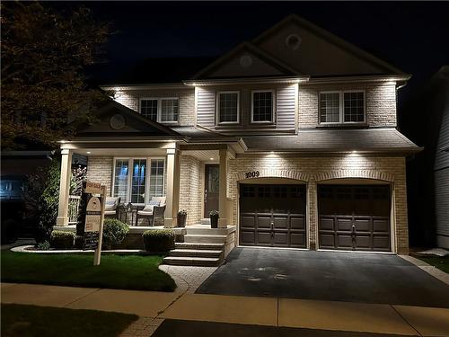 1009 Holdsworth Crescent, Milton, ON - Outdoor With Facade