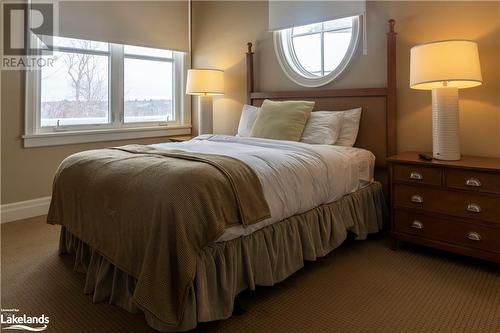 1869 Muskoka Road 118 W Unit# T202-D1, Muskoka Lakes, ON - Indoor Photo Showing Bedroom