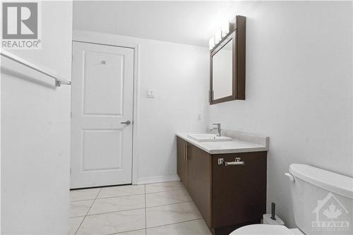 242 Rideau Street Unit#604, Ottawa, ON - Indoor Photo Showing Bathroom
