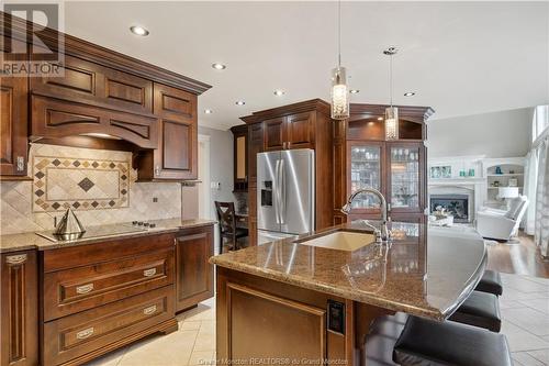 9 Mayfair Crt, Riverview, NB - Indoor Photo Showing Kitchen