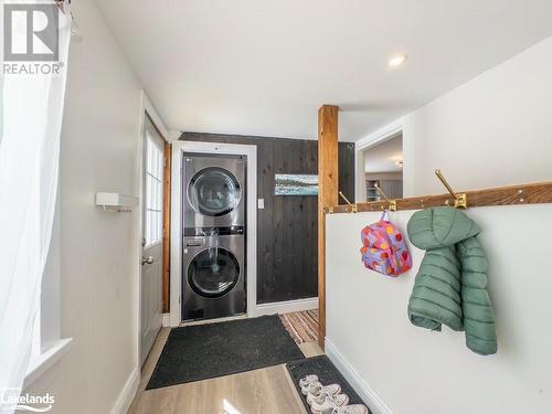 1 Harriet Street, Mckellar, ON - Indoor Photo Showing Laundry Room