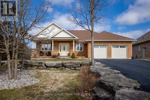 81 South Harbour Dr, Kawartha Lakes, ON - Outdoor With Facade