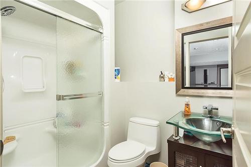 6 Wren Crescent, Brandon, MB - Indoor Photo Showing Bathroom