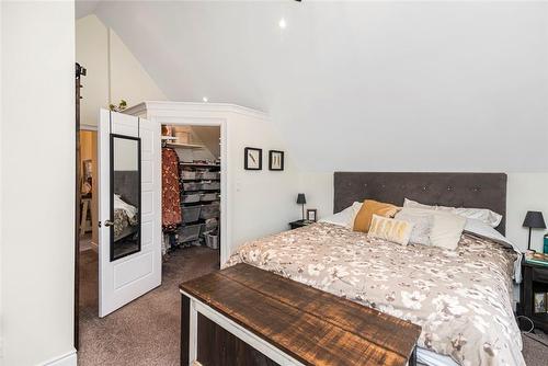 361 Ridge Road W, Grimsby, ON - Indoor Photo Showing Bedroom