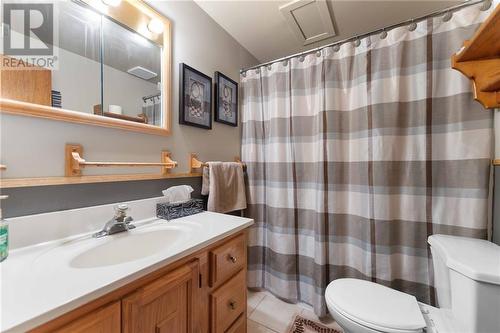 10 Mckay Street, Petawawa, ON - Indoor Photo Showing Bathroom