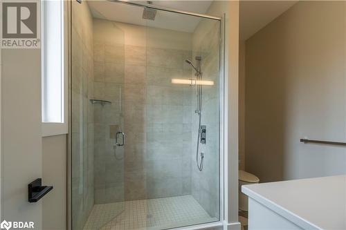 Glass enclosed shower - 150 Michael'S Crescent, Prince Edward County, ON - Indoor Photo Showing Bathroom