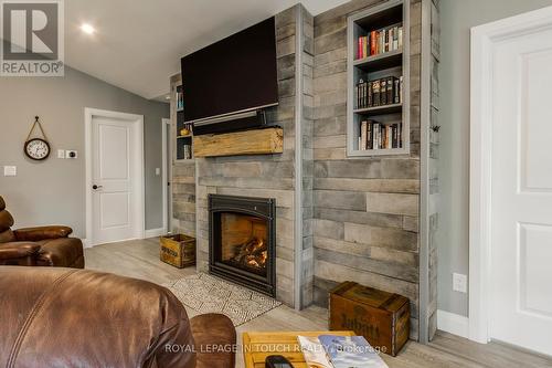 25 Tiny Beaches Road S, Tiny, ON - Indoor With Fireplace