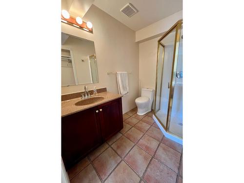 629-631 - 600 Riverside Way, Fernie, BC - Indoor Photo Showing Bathroom
