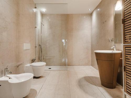 Salle de bains attenante Ã  la CCP - 3657 Boul. The Boulevard, Westmount, QC - Indoor Photo Showing Bathroom