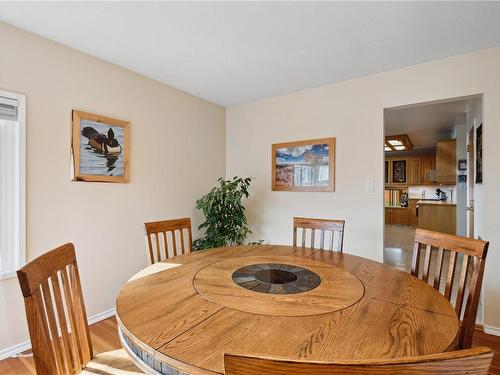 6156 Grieve Rd, Duncan, BC - Indoor Photo Showing Dining Room