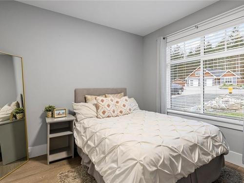 2777 Andys Lane, Nanoose Bay, BC - Indoor Photo Showing Bedroom