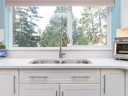 209 Jamie Pl, Langford, BC - Indoor Photo Showing Kitchen With Double Sink