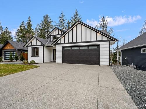 3236 Klanawa Cres, Courtenay, BC - Outdoor With Facade