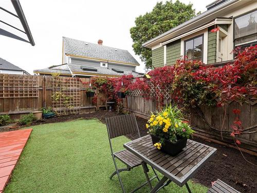 309 Bella St, Victoria, BC - Outdoor With Exterior