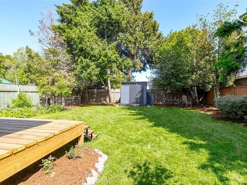 1725 Amphion St, Victoria, BC - Outdoor With Backyard