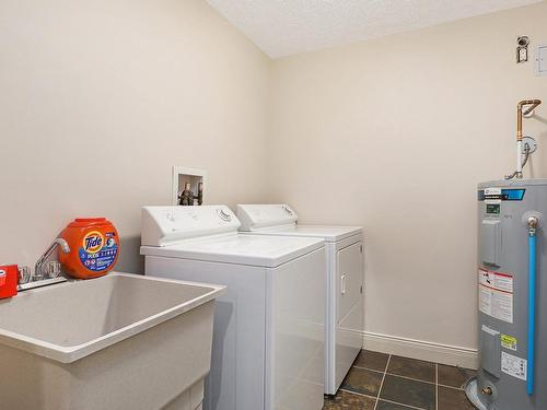 117-3666 Royal Vista Way, Courtenay, BC - Indoor Photo Showing Laundry Room