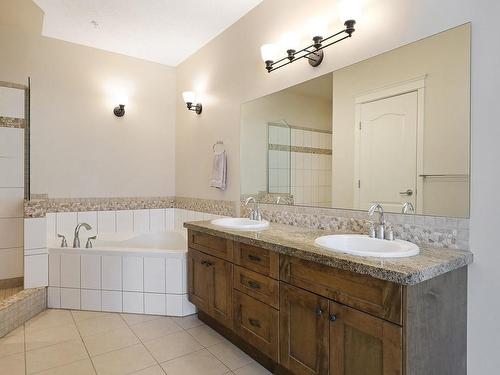 117-3666 Royal Vista Way, Courtenay, BC - Indoor Photo Showing Bathroom