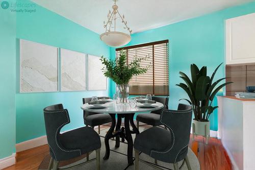 181 Kenilworth Avenue S, Hamilton, ON - Indoor Photo Showing Dining Room