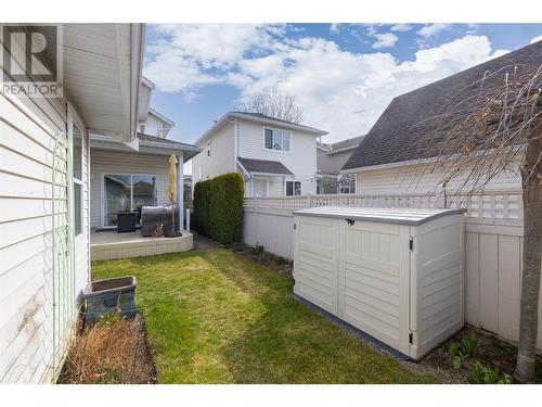 665 Cook Road Unit# 102, Kelowna, BC - Outdoor With Exterior