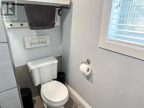 6806 97Th Street, Osoyoos, BC - Indoor Photo Showing Bathroom