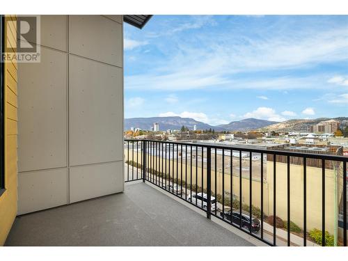 1165 Sutherland Avenue Unit# 407, Kelowna, BC - Outdoor With Balcony With Exterior
