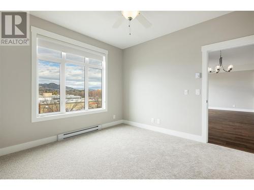 1165 Sutherland Avenue Unit# 407, Kelowna, BC - Indoor Photo Showing Other Room