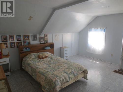 20522 Lochiel Road, Alexandria, ON - Indoor Photo Showing Bedroom