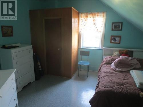 20522 Lochiel Road, Alexandria, ON - Indoor Photo Showing Bedroom