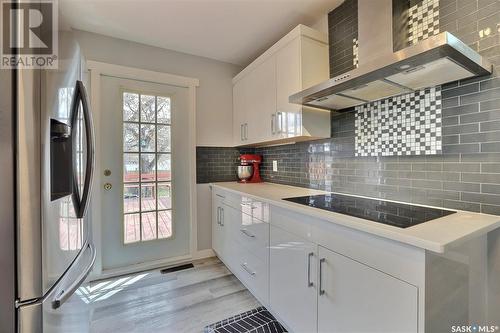 3107 6Th Avenue N, Regina, SK - Indoor Photo Showing Kitchen With Upgraded Kitchen