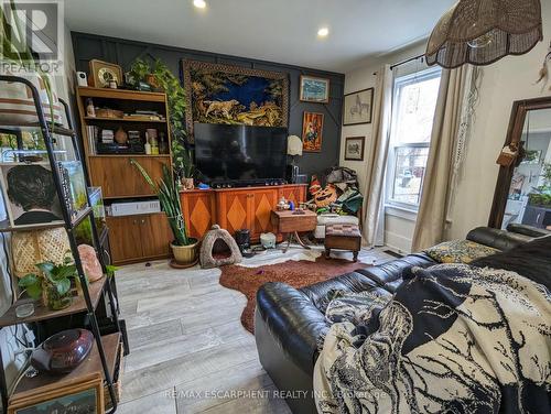 22 Lottridge Street, Hamilton, ON - Indoor Photo Showing Bedroom