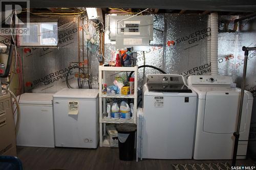 336 Robinson Street, Regina, SK - Indoor Photo Showing Laundry Room