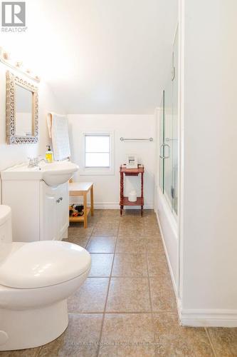 68 Mary Street, Prince Edward County, ON - Indoor Photo Showing Bathroom