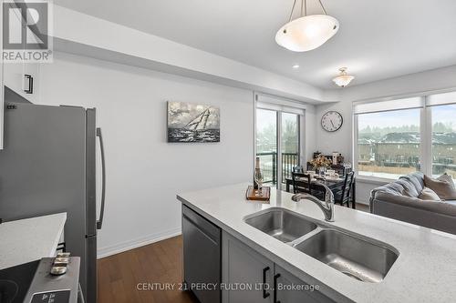 #302 -164 Cemetery Rd, Uxbridge, ON - Indoor Photo Showing Kitchen With Double Sink