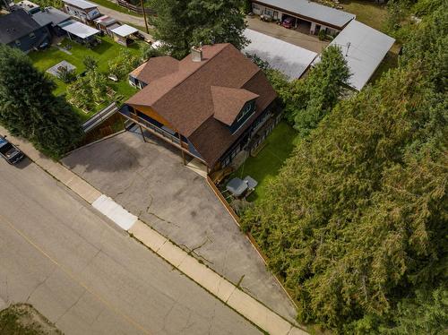 516 Glendale Avenue, Salmo, BC - Outdoor With View