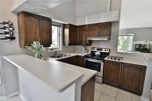 3333 New Street|Unit #37, Burlington, ON - Indoor Photo Showing Kitchen With Double Sink