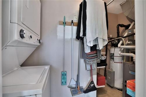 3333 New Street|Unit #37, Burlington, ON - Indoor Photo Showing Laundry Room