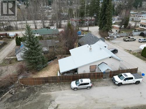 1866 Cole  Street, Fruitvale, BC - Outdoor