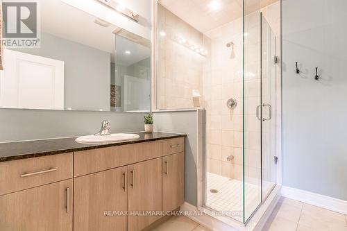 #42 -171 Snowbridge Way, Blue Mountains, ON - Indoor Photo Showing Bathroom