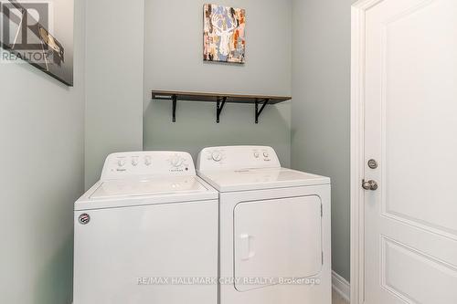 #42 -171 Snowbridge Way, Blue Mountains, ON - Indoor Photo Showing Laundry Room