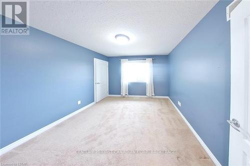 1020 Hanson Crescent, London, ON - Indoor Photo Showing Other Room