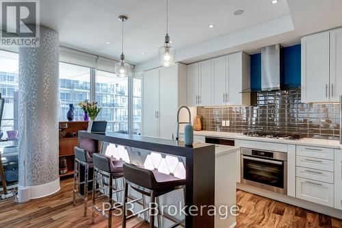 #401 -29 Queens Quay E, Toronto, ON - Indoor Photo Showing Kitchen With Upgraded Kitchen