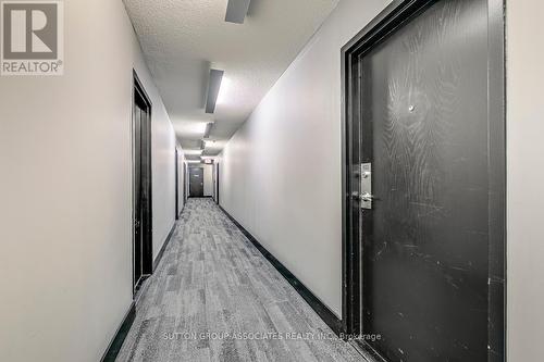 #822 -38 Joe Shuster Way, Toronto, ON - Indoor Photo Showing Other Room