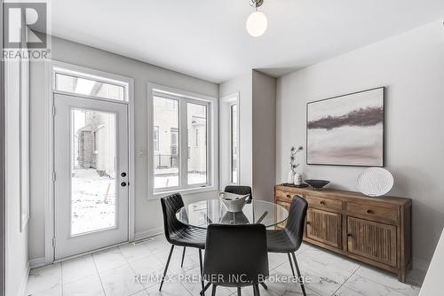 14 Sambro Lane, Whitchurch-Stouffville (Stouffville), ON - Indoor Photo Showing Dining Room