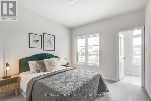 14 Sambro Lane, Whitchurch-Stouffville (Stouffville), ON - Indoor Photo Showing Bedroom