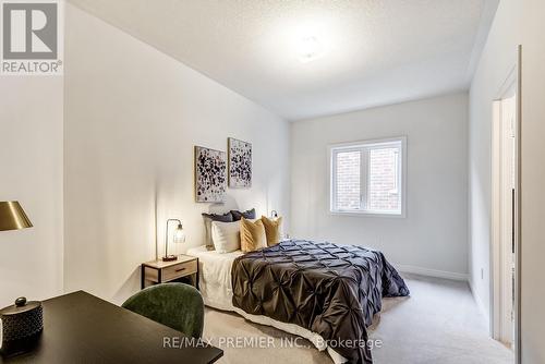 14 Sambro Lane, Whitchurch-Stouffville (Stouffville), ON - Indoor Photo Showing Bedroom